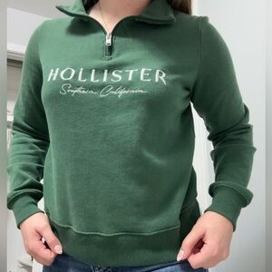 Hollister Green Women's Half Zip Sweater